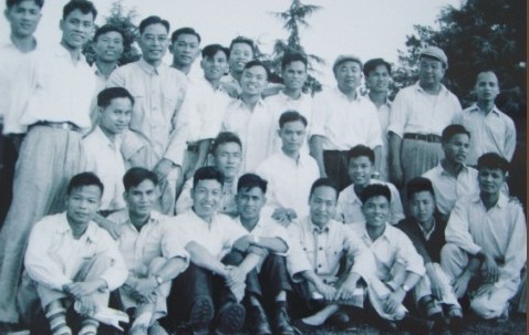 中央财经大学较高收费毕业证