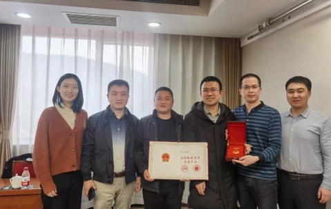 南开大学毕业证(南开大学毕业证查询)